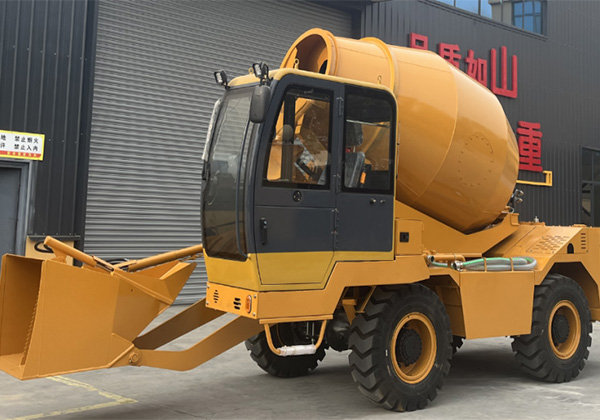 自上料攪拌機(jī)